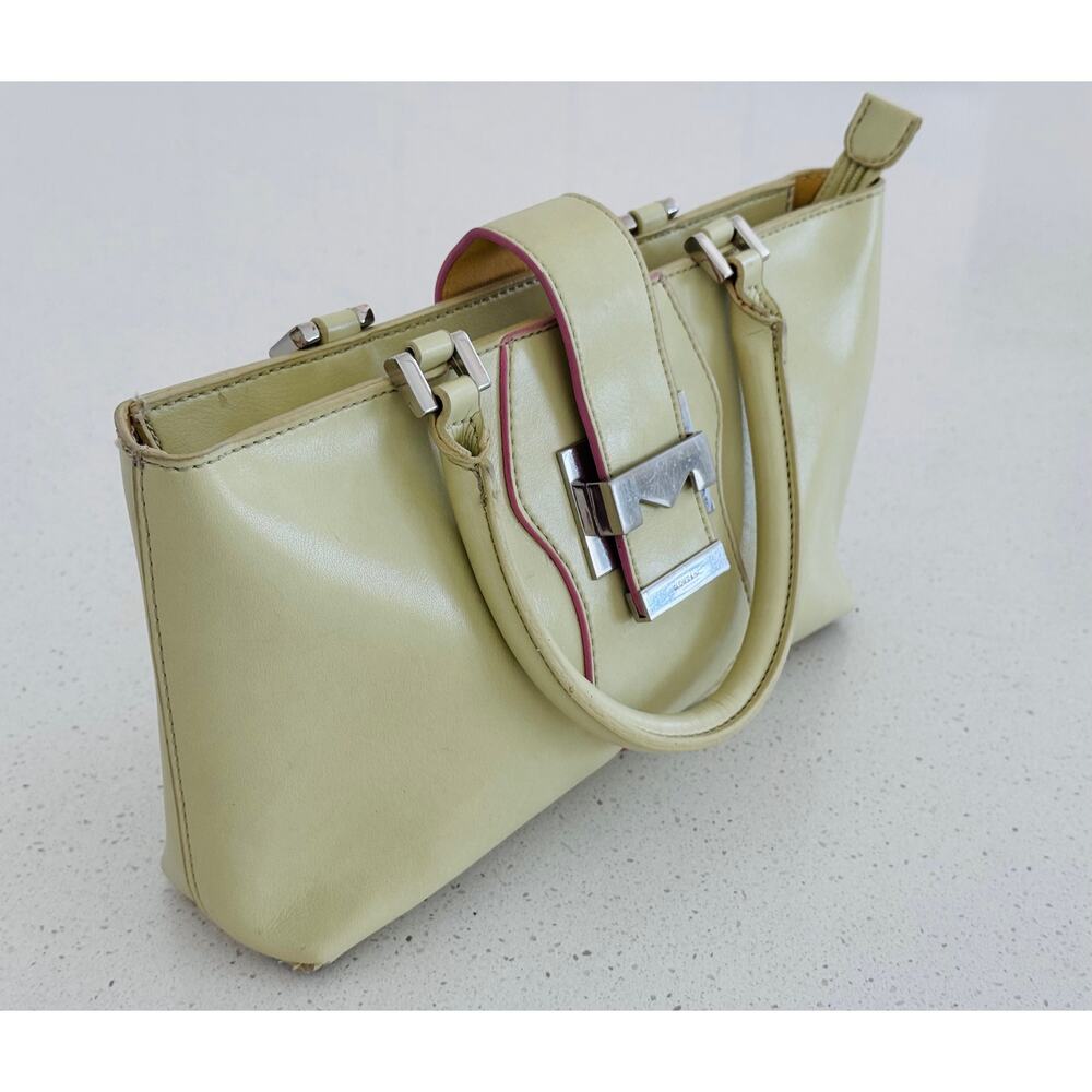 Mondani Soft Green Leather Tote and complimentary color Yellow Belt - Picture 4 of 7